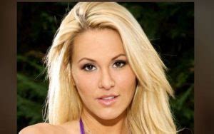 who is kindly myers|kindly myers married.